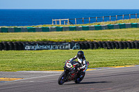 anglesey-no-limits-trackday;anglesey-photographs;anglesey-trackday-photographs;enduro-digital-images;event-digital-images;eventdigitalimages;no-limits-trackdays;peter-wileman-photography;racing-digital-images;trac-mon;trackday-digital-images;trackday-photos;ty-croes